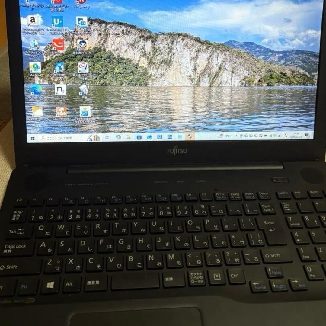 富士通 LIFEBOOK AH42/Y FMVA42YB ノートパソコン