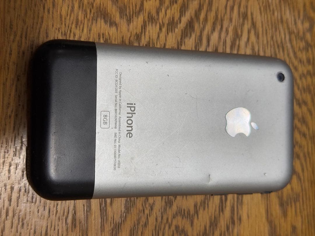iPhone 2G 日本未発売　外観美品 8GB 初代iPhone　第1世代