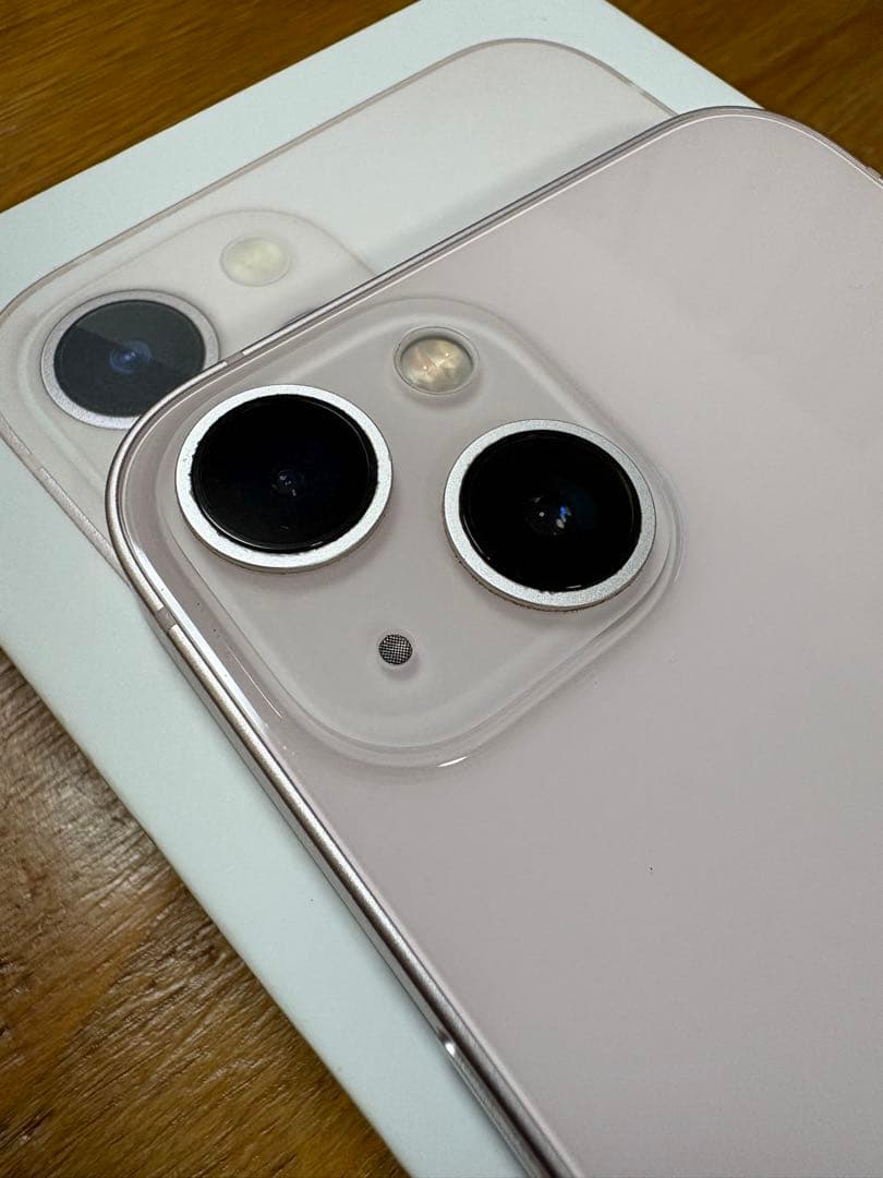 iPhone13本体　128G ピンク　美品