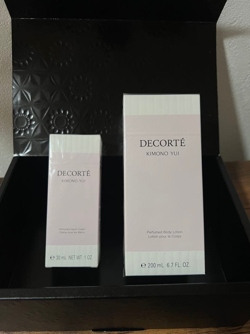 新品未使用 DECORTE ボディローション ハンドクリームセット ギフトにも◎