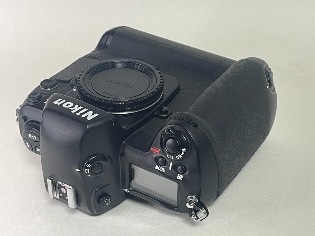 Nikon ニコン D1x デジタル一眼レフカメラ