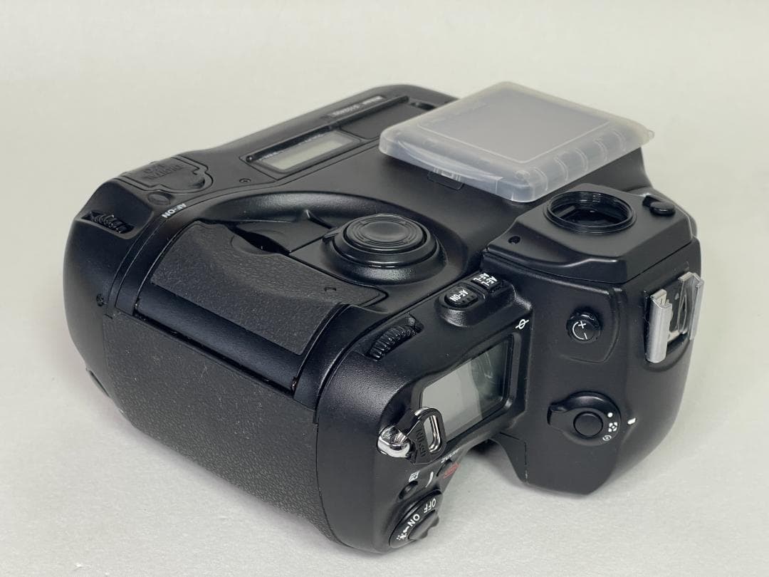 Nikon ニコン D1x デジタル一眼レフカメラ