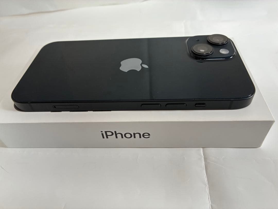 Apple iPhone 14 ブラック 新品イヤフォン・充電コード　95%