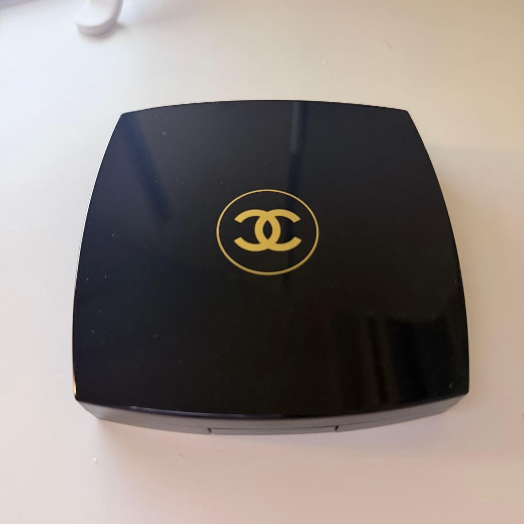 CHANEL ハイライト ホリデーコレクション