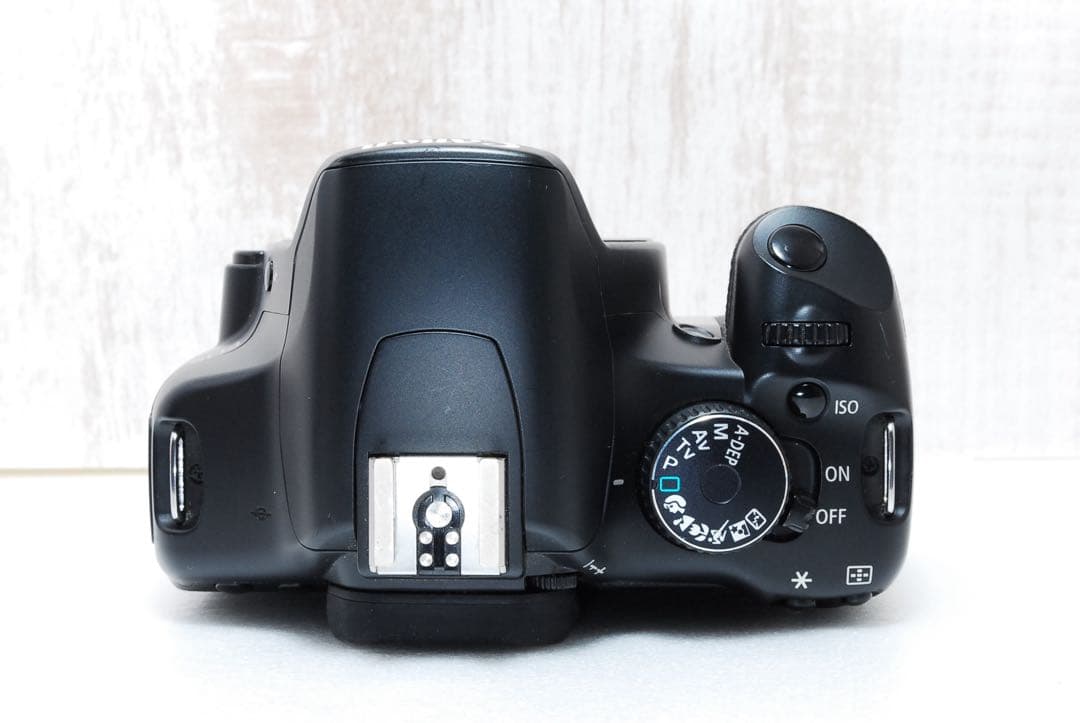 ❤️美品❤️初心者向け❤️スマホ転送可❤️すぐ使えるCanon EOS Kiss X2