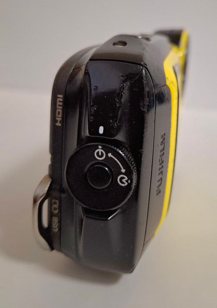 ジャンク品 スマホに転送可能 Finepix XP140 コンデジ