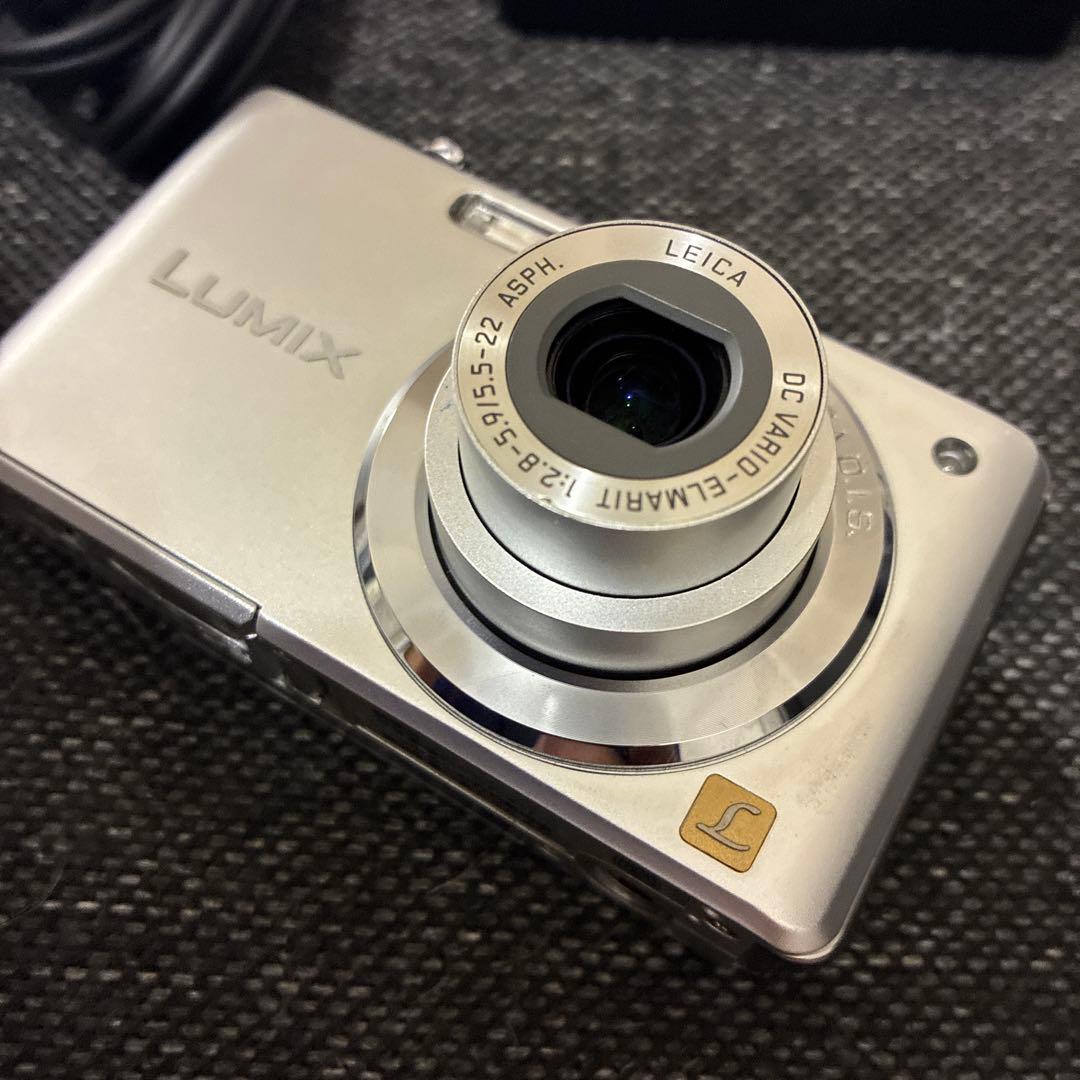 Panasonic LUMIX DMC-FS6 シルバー デジタルカメラ
