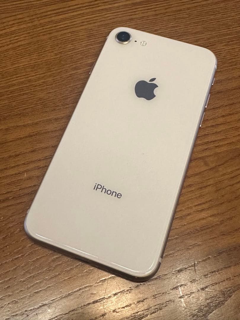 Apple iPhone 8 本体 SIMフリー