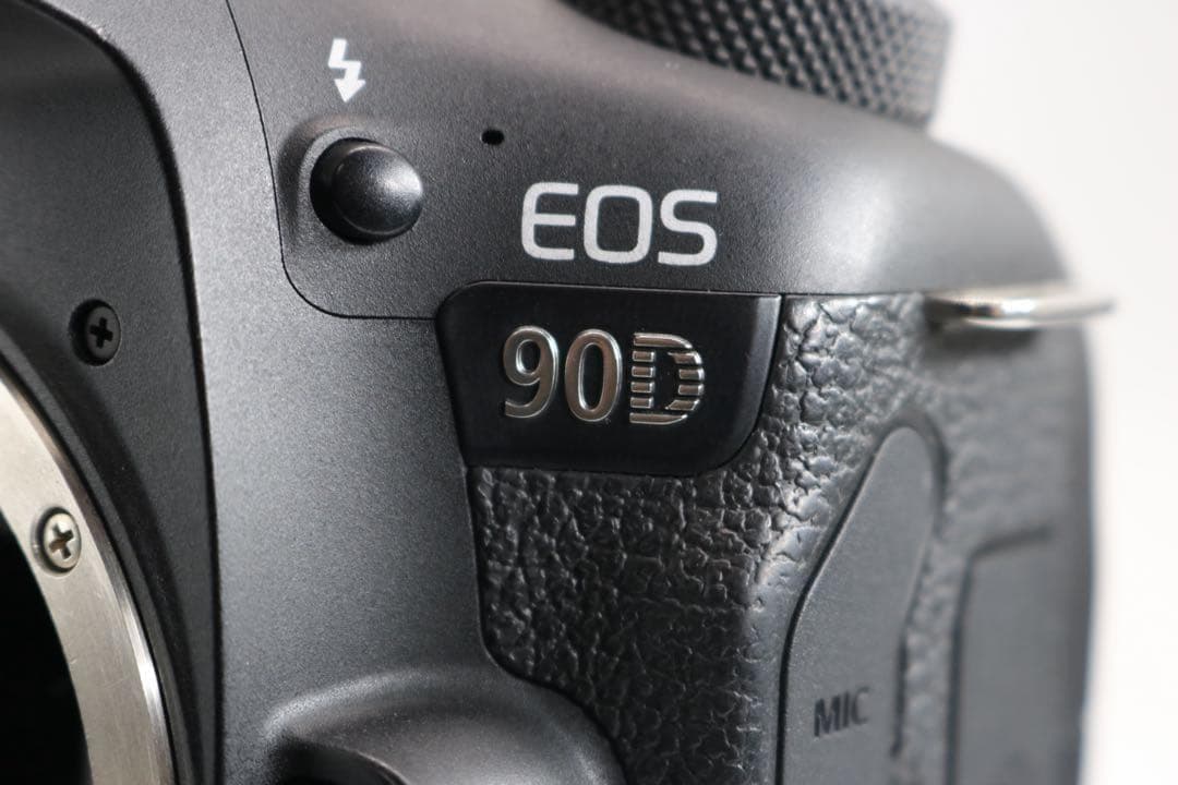 【Canon EOS 90D トリプルレンズセット】 Wi-Fi搭載 安心保証◎