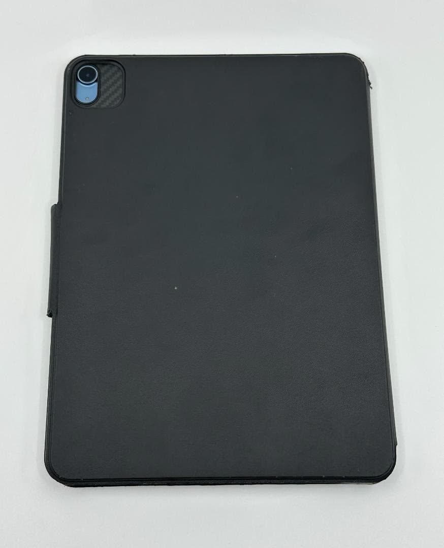 美品　Apple iPad Air 第5世代ブルー 64GB カバー付き