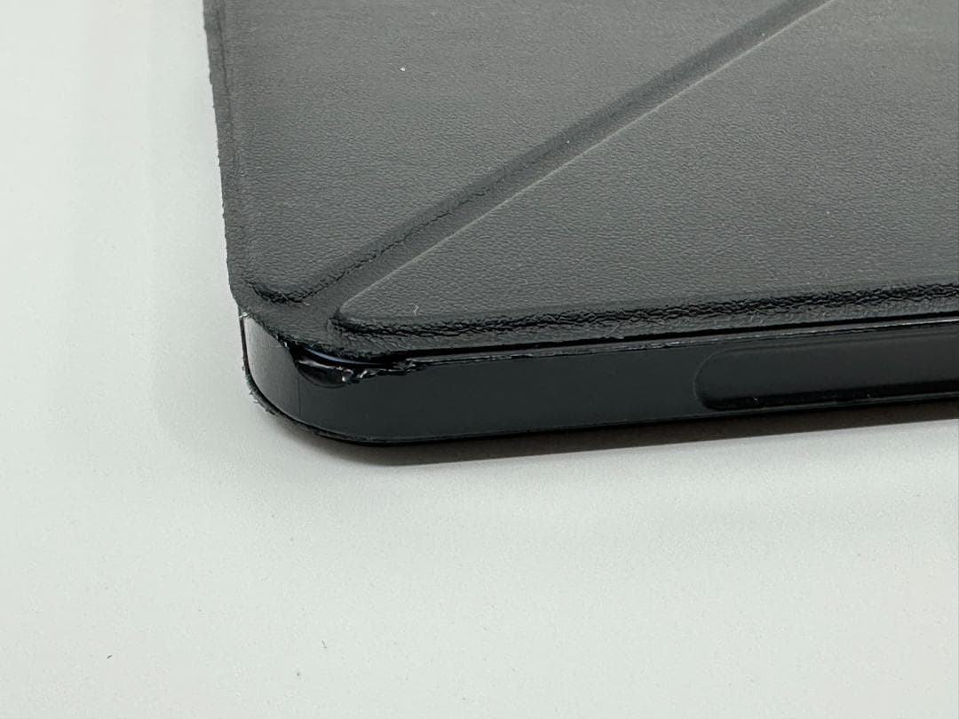 美品　Apple iPad Air 第5世代ブルー 64GB カバー付き