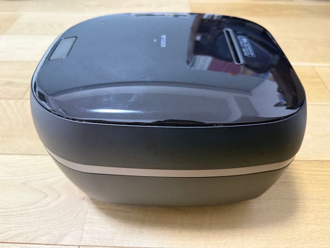 極美品 タイガー 土鍋圧力炊飯器 JPG -S100黒 TIGER 5.5合