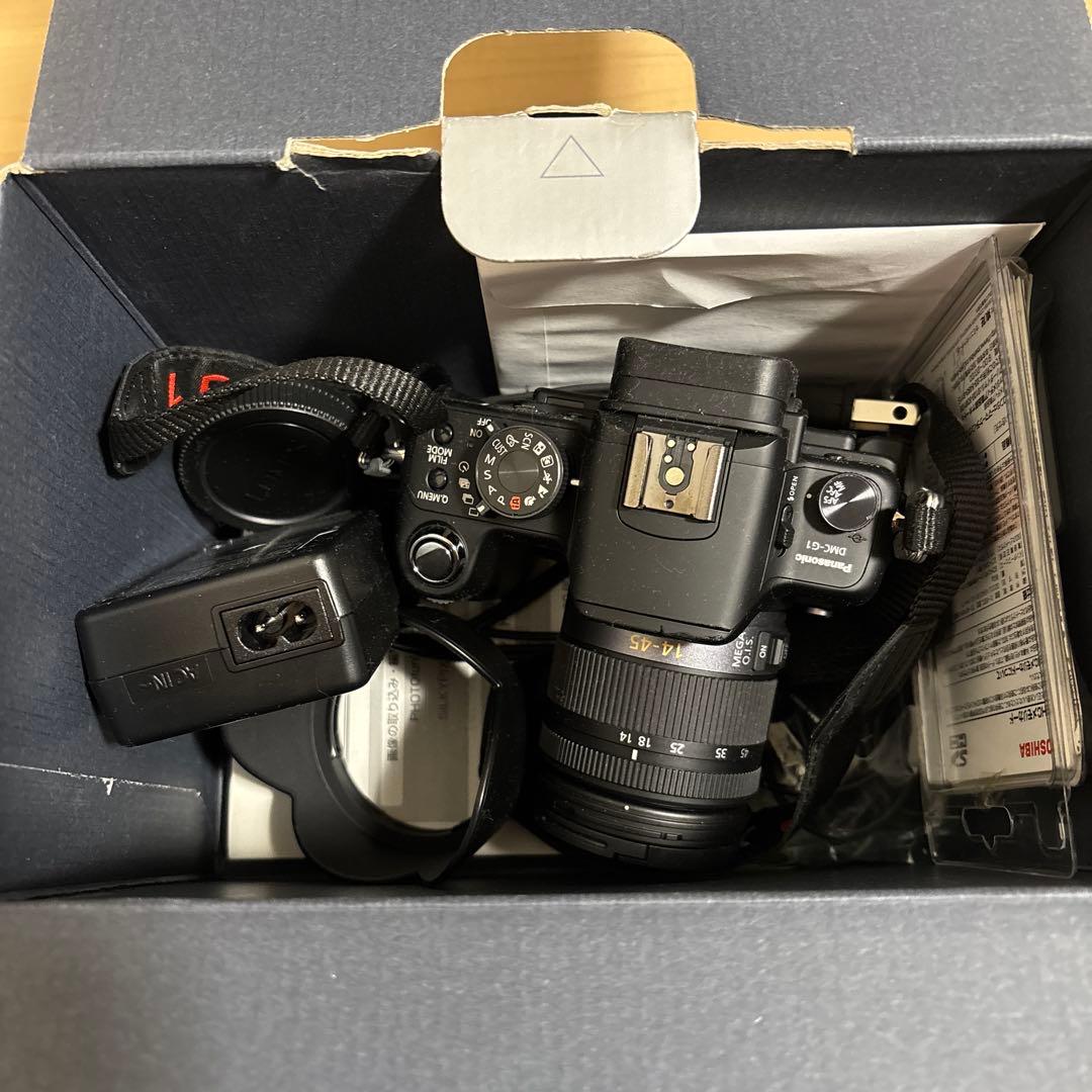 Panasonic G1 ミラーレスカメラ 14-45mmレンズキット