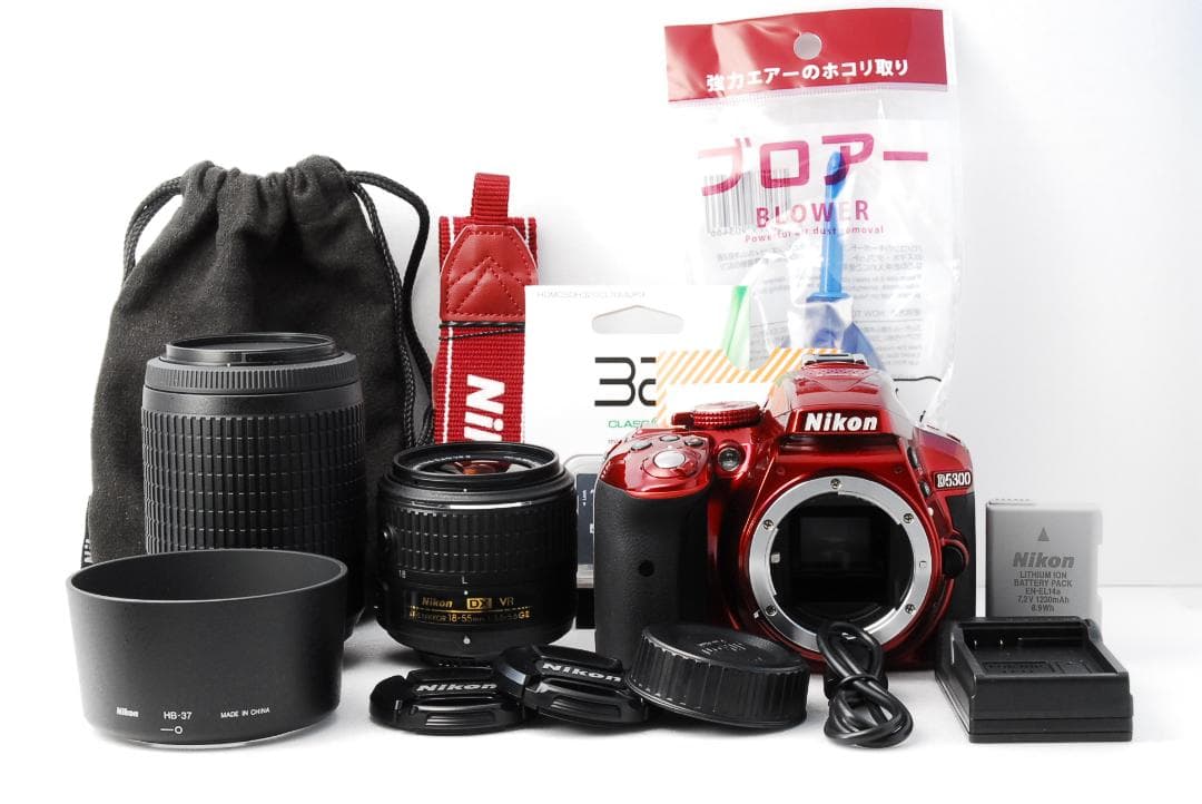 ❣️美品 ショット数 859回❣️ Nikon D5300 レッド ダブルレンズ