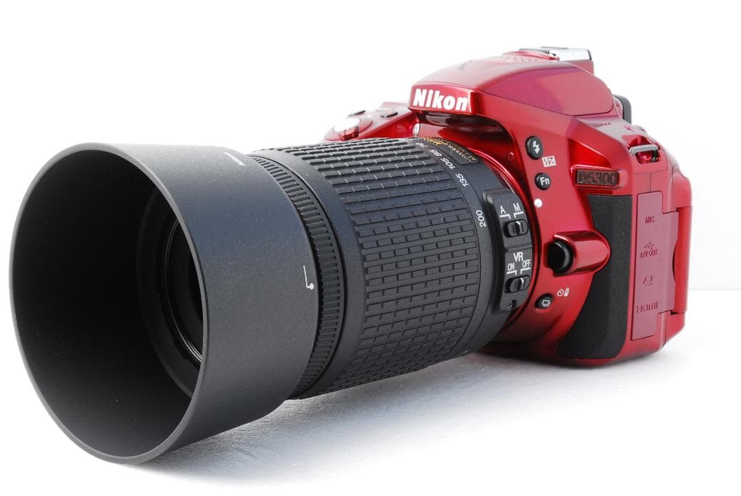 ❣️美品 ショット数 859回❣️ Nikon D5300 レッド ダブルレンズ