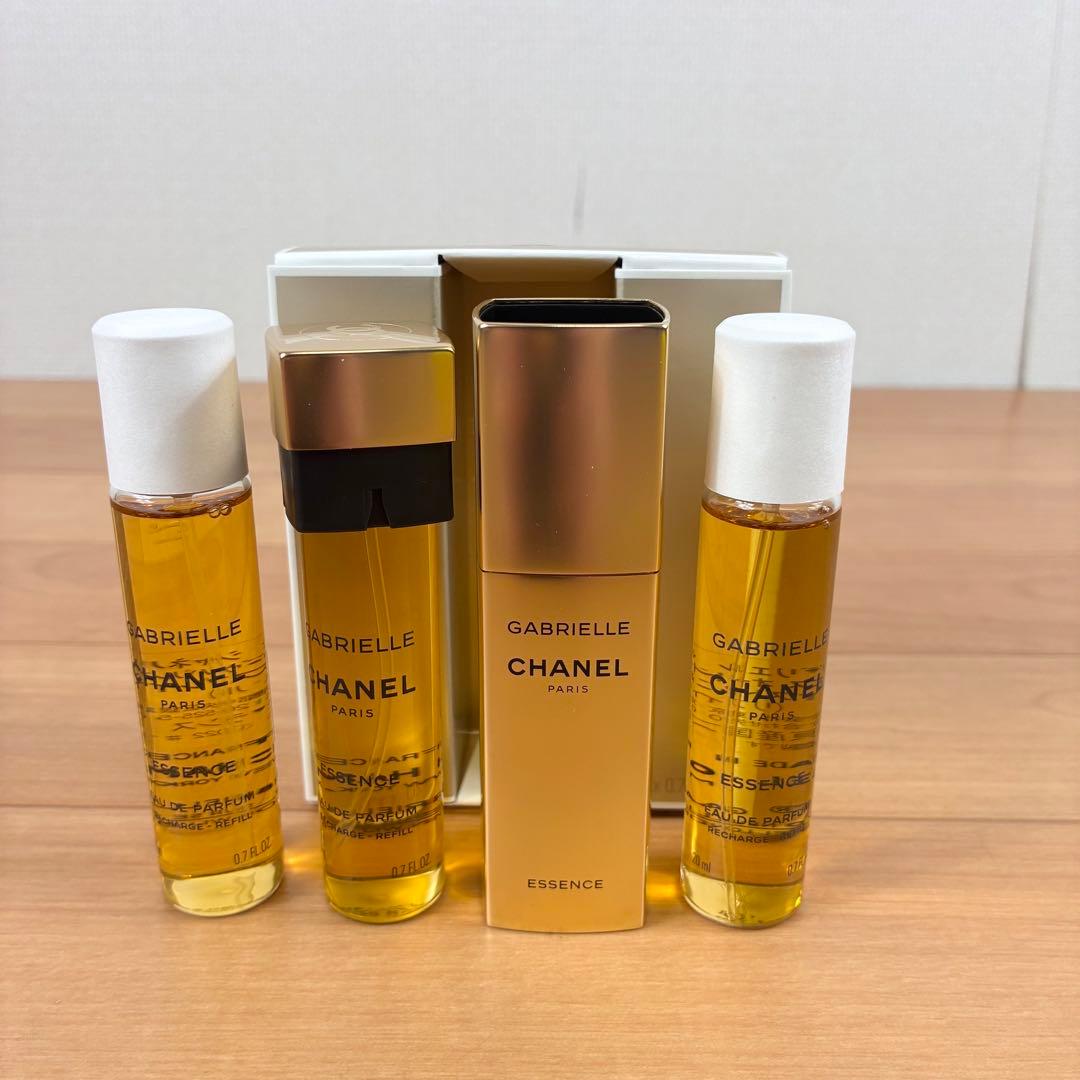 【新品未使用】CHANEL ガブリエル エッセンス　ツイスト&スプレイ