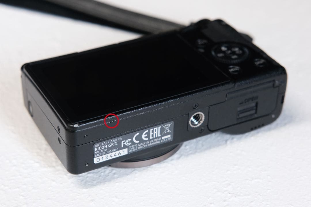 RICOH GR III ※予備バッテリー/チャージャー等 豪華おまけ付