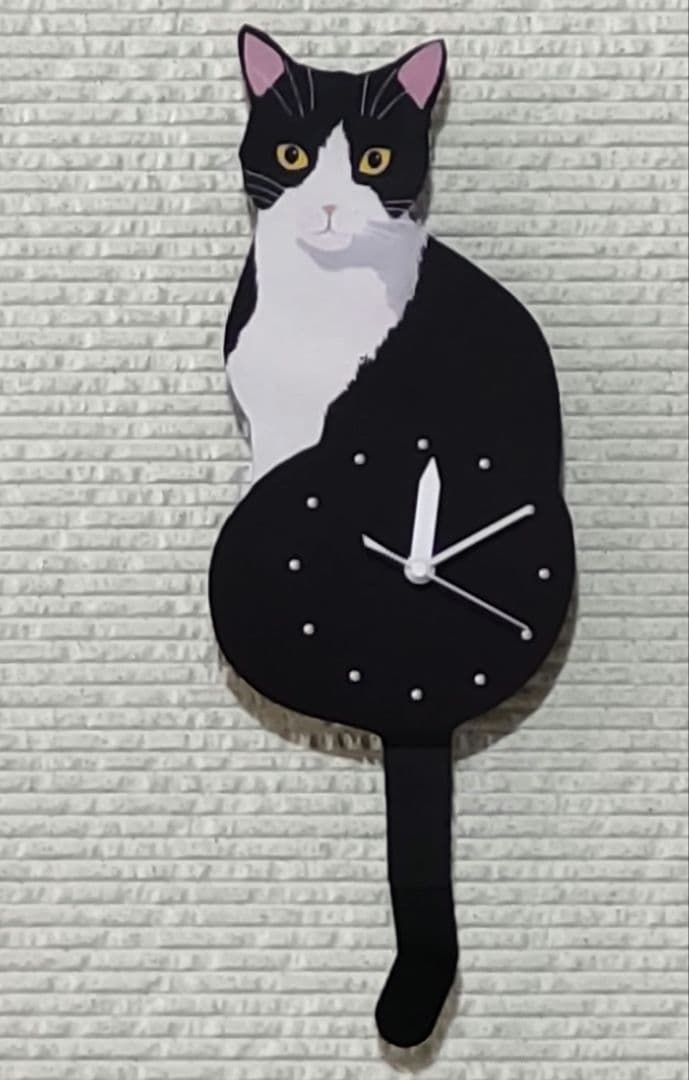 白黒ネコ