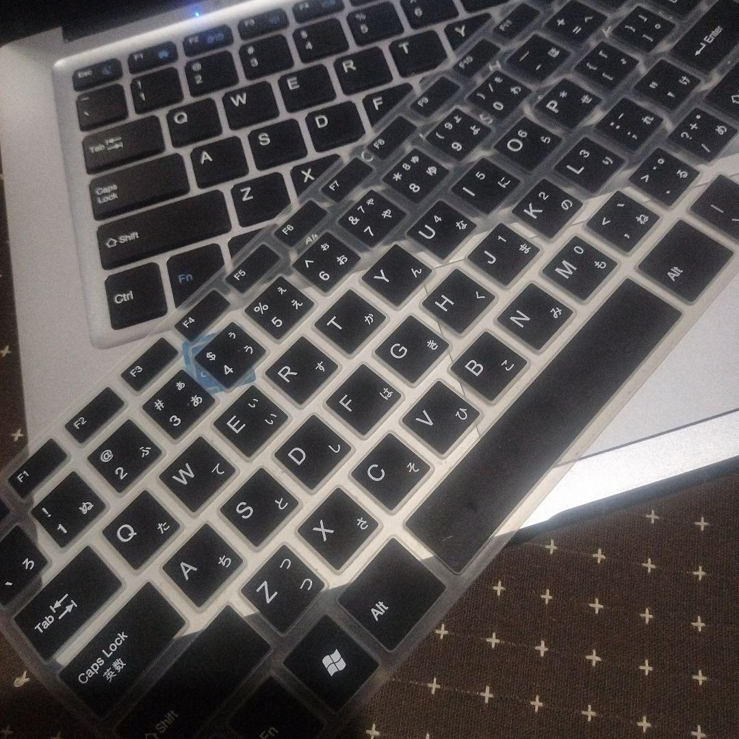 ノートパソコン Windows11　Celeron n3350