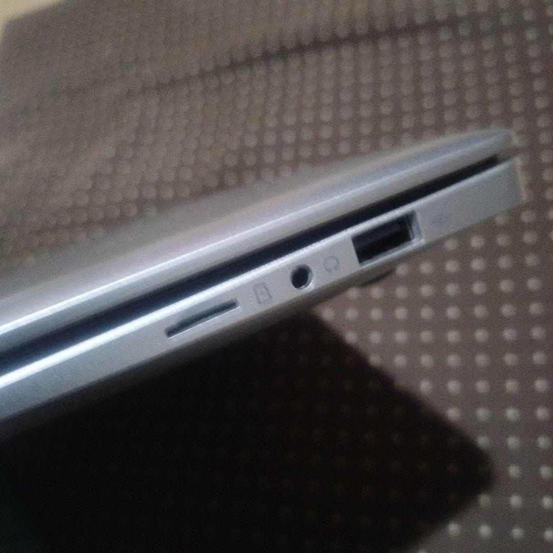 ノートパソコン Windows11　Celeron n3350