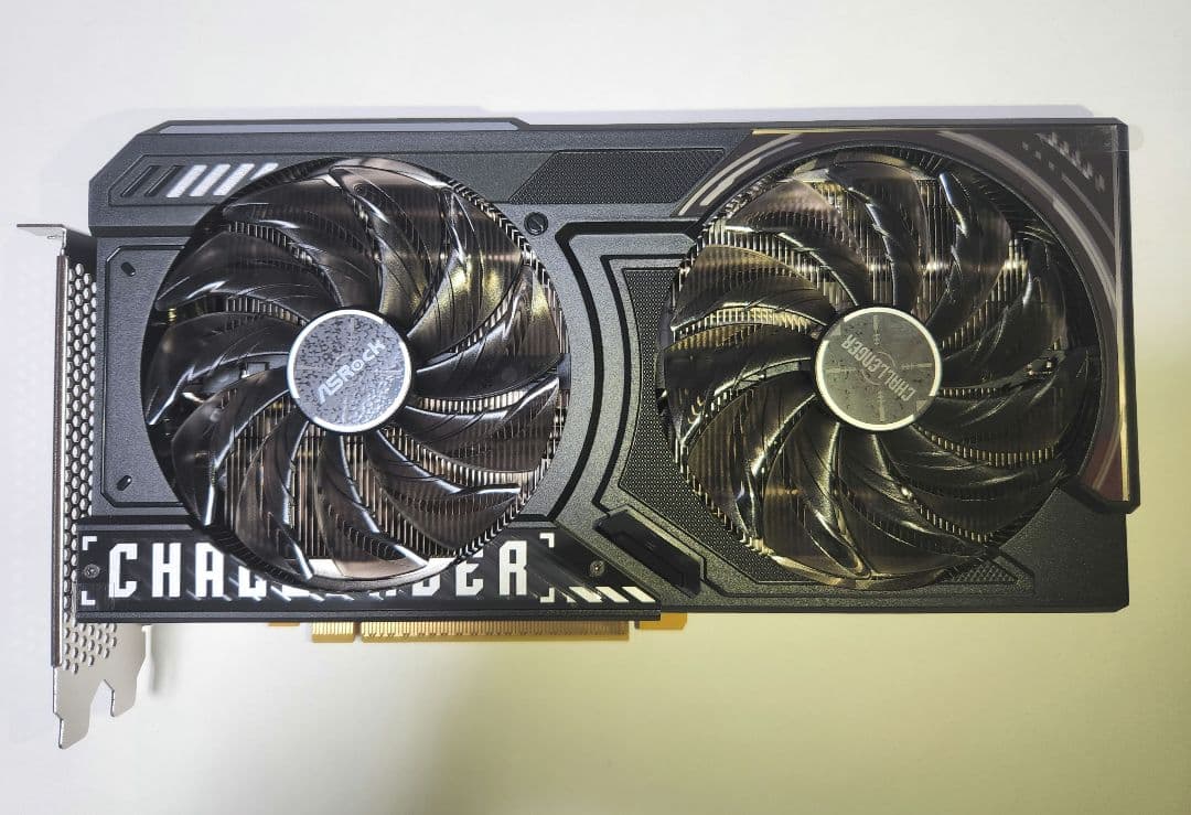 ASRock Intel ARC B580 グラフィックボード