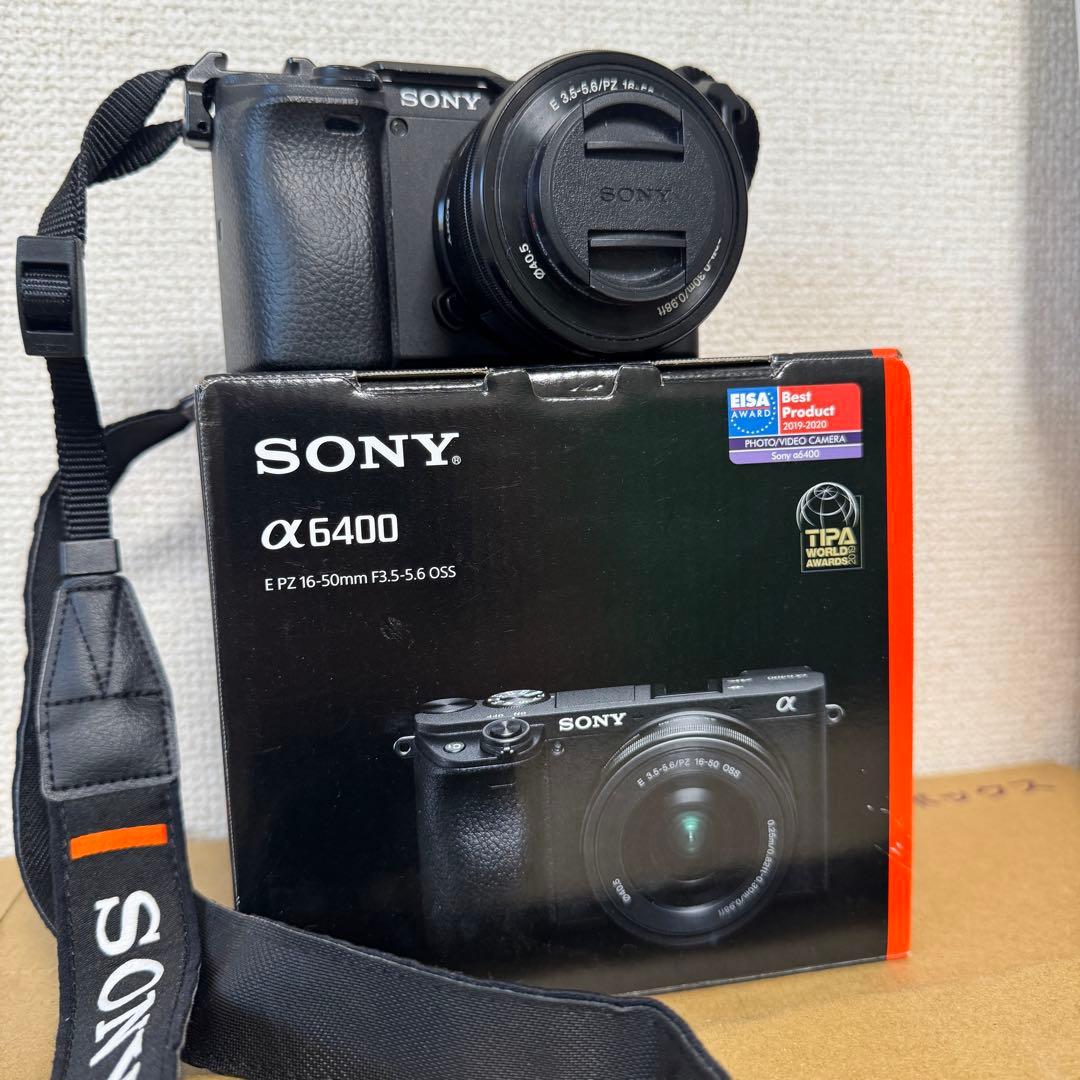 【メルカリ最安値】おまけ付き SONY a6400 一眼レフ　ミラーレスカメラ