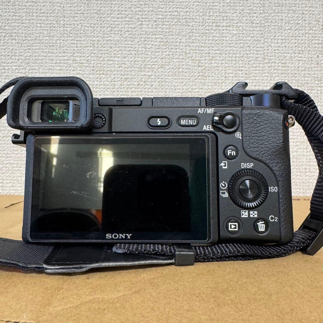 【メルカリ最安値】おまけ付き SONY a6400 一眼レフ　ミラーレスカメラ