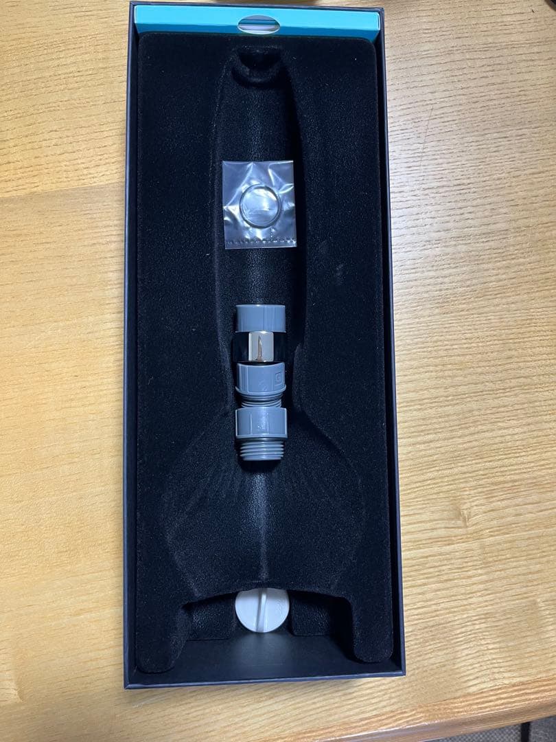 正規品　リファ　塩素低減ミクロバブルシャワーヘッド　ReFa ホワイト