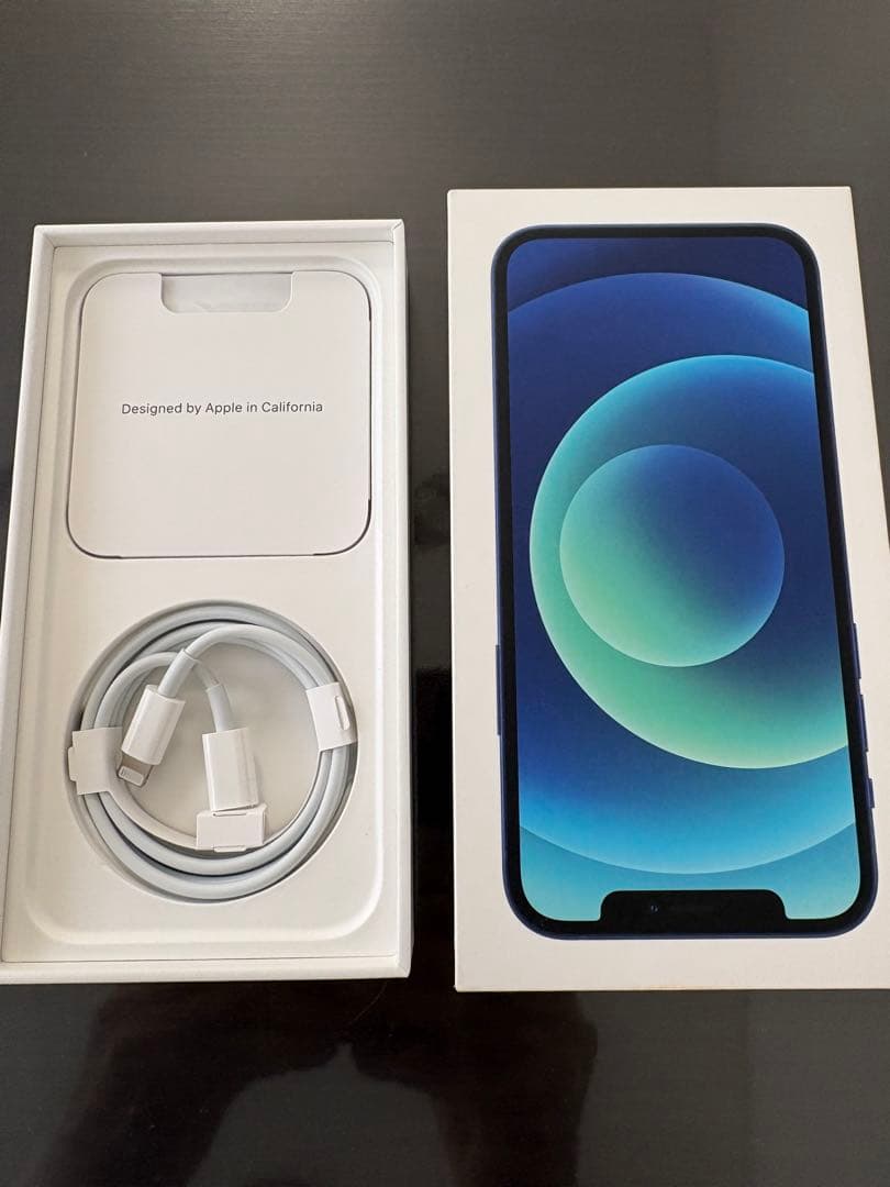 【美品】Apple iPhone 12 (ブルー, 128GB)