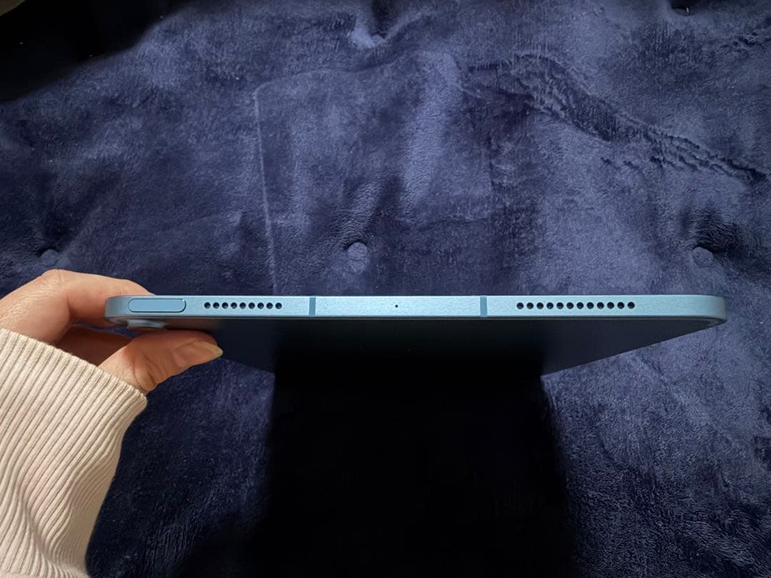 Apple iPad Air 第5世代 スカイブルー 本体