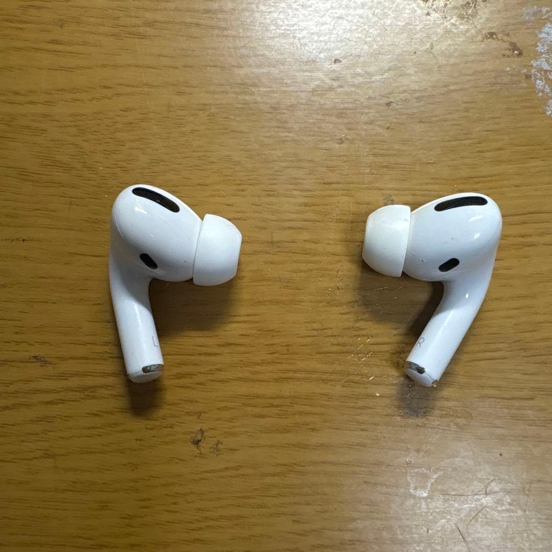 Apple AirPods pro 第一世代