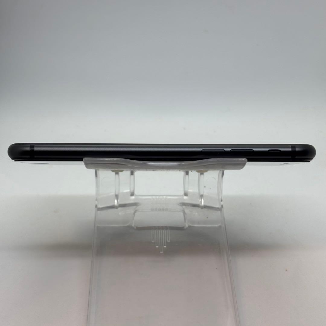 ☆美品☆iPhone SE2 128 ブラック 即日発送 FB0710008