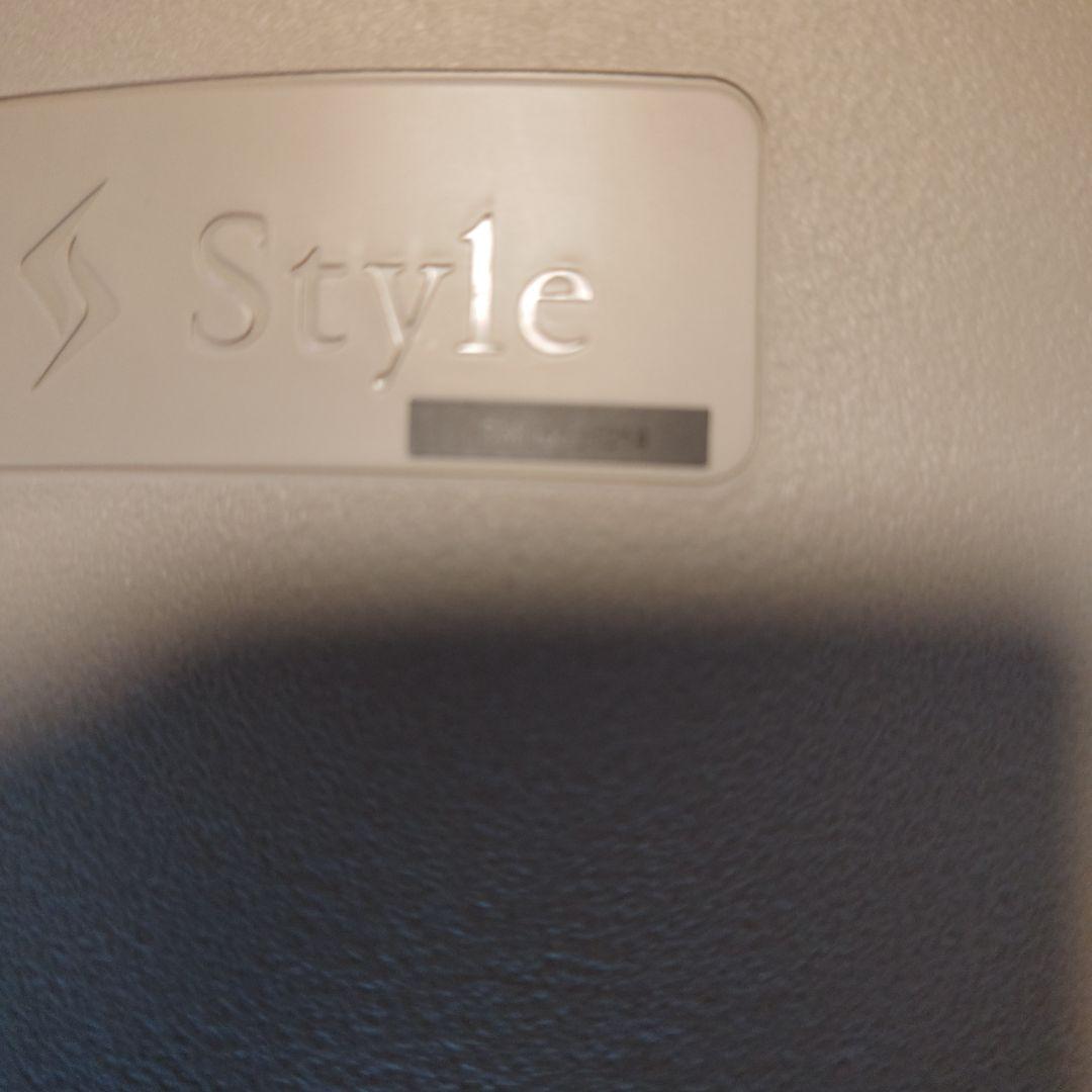 【美品】スタイルプレミアム StylePREMIUM 骨盤矯正クッションチェア