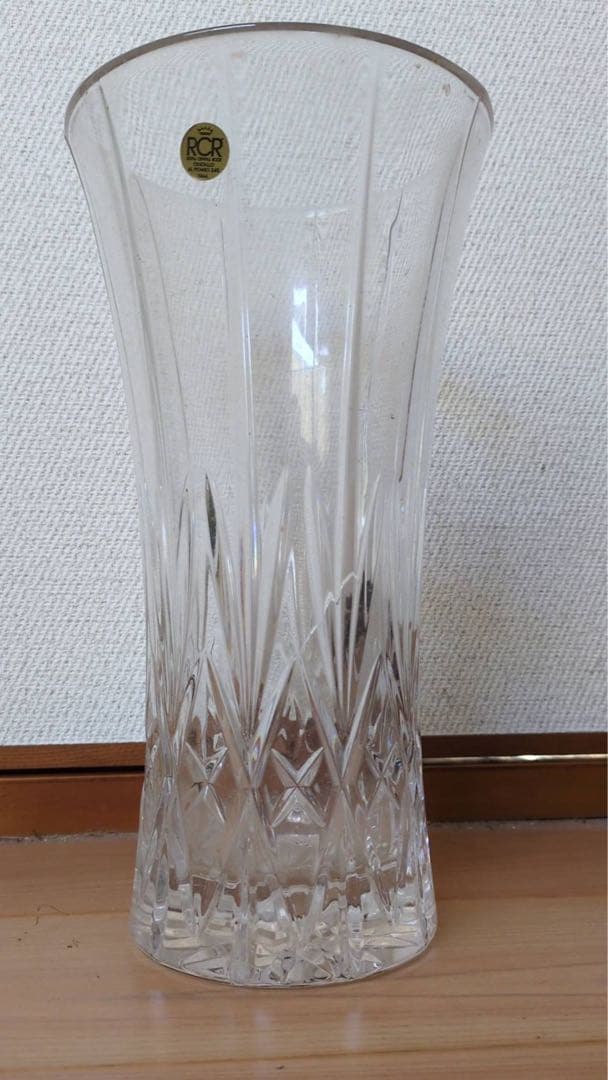 陶器とクリスタルの花瓶セット