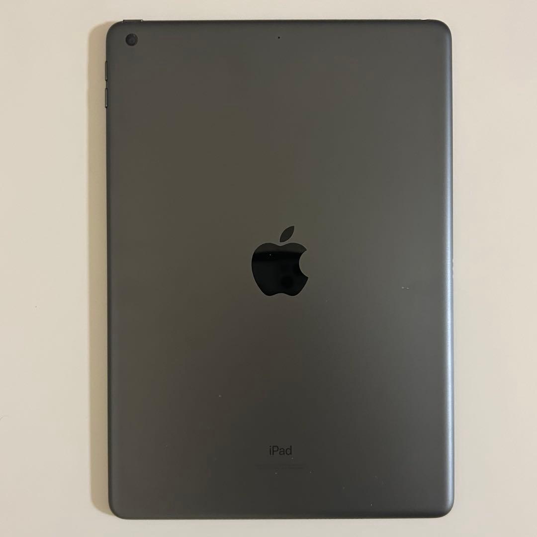 美品 Apple Pencil付き｜iPad 第9世代 64GB Wifiモデル