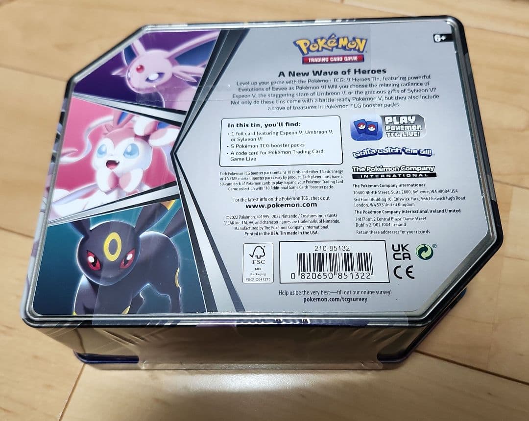 英語版ポケモンカード　tin缶　ニンフィア