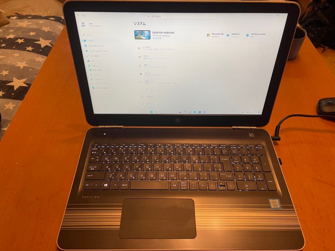 HP Pavilion 15-au107TU ゴールドノートPC