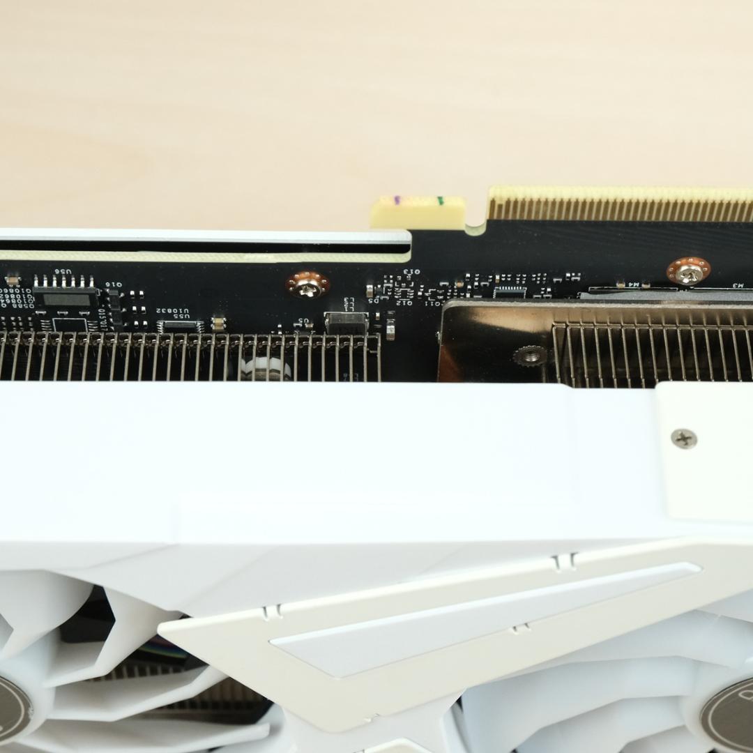 玄人志向 GK-RTX3060-E12GB OC WHITE