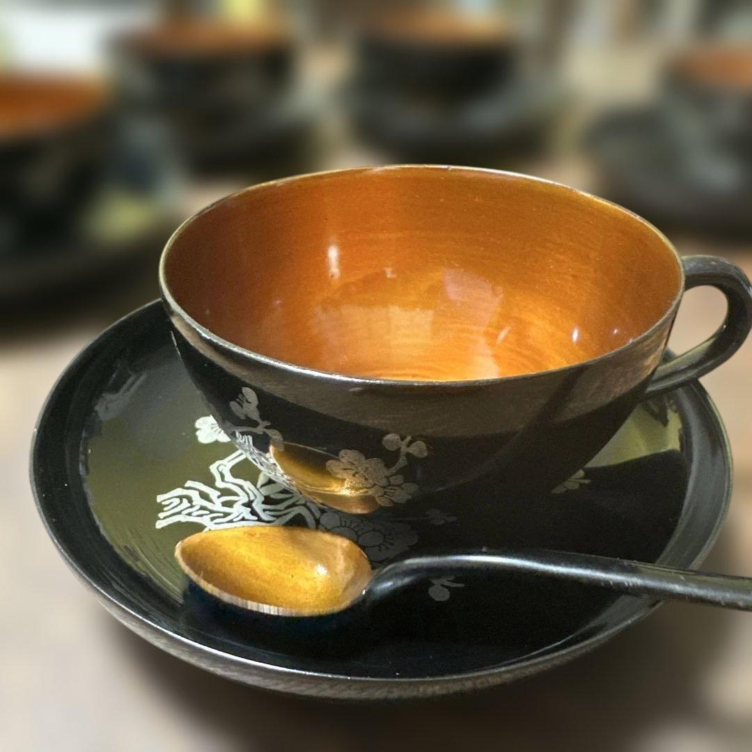 中国　ヴィンテージ　漆器 茶器セット 黒と金 花模様