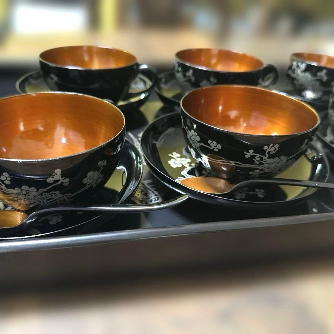 中国　ヴィンテージ　漆器 茶器セット 黒と金 花模様