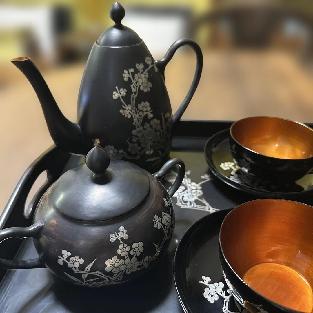 中国　ヴィンテージ　漆器 茶器セット 黒と金 花模様