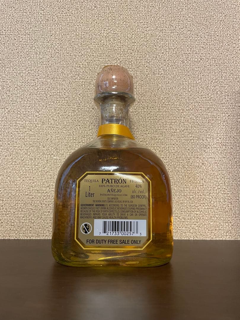 PATRÓN AÑEJO テキーラ 1L 40%