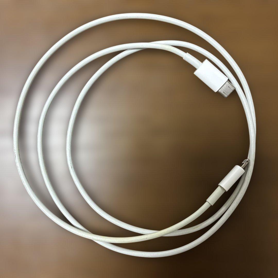 機種名···iPhone SE (第3世代)
