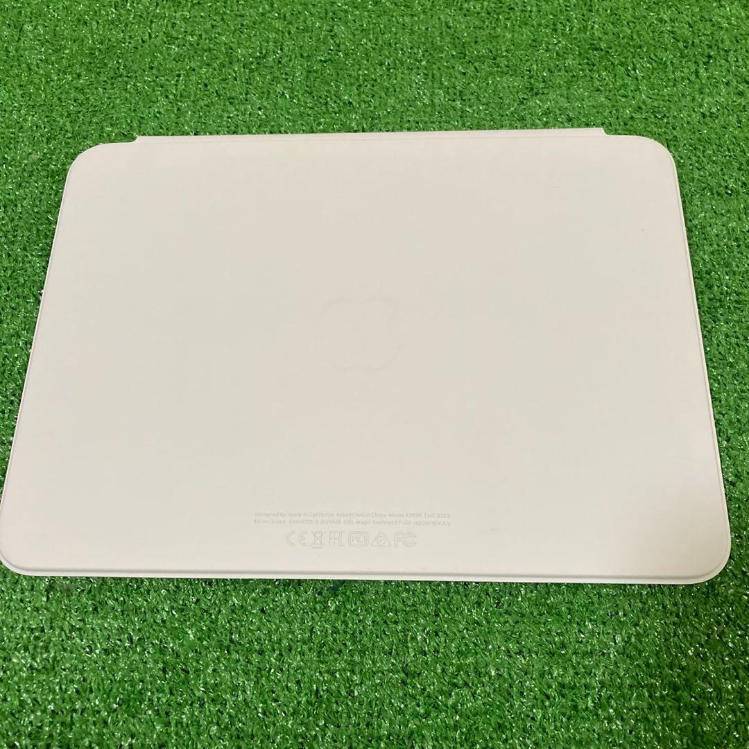 美品Apple iPad Magic Keyboard Folio A2695