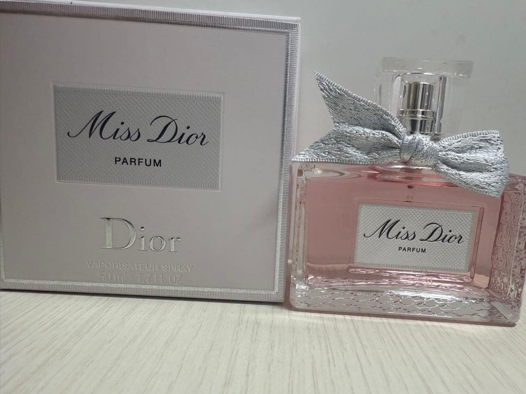 新品未使用2025年7月購入 Dior ミスディオール オールパルファン50ml