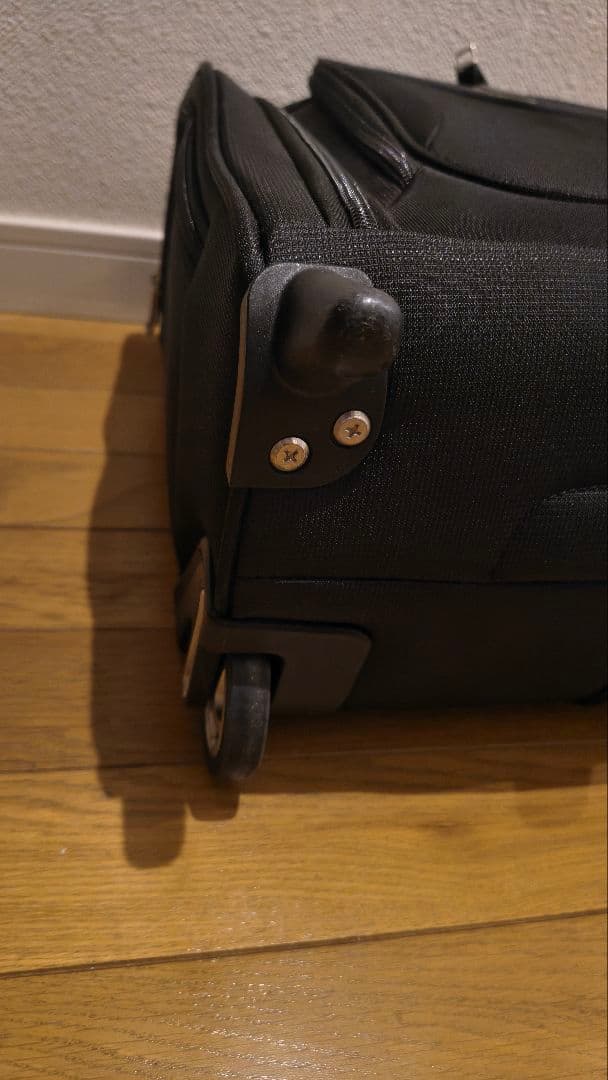 Travelpro Rolling Underseat Carry On 黒