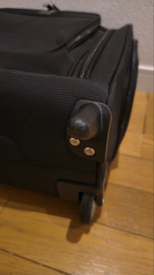 Travelpro Rolling Underseat Carry On 黒
