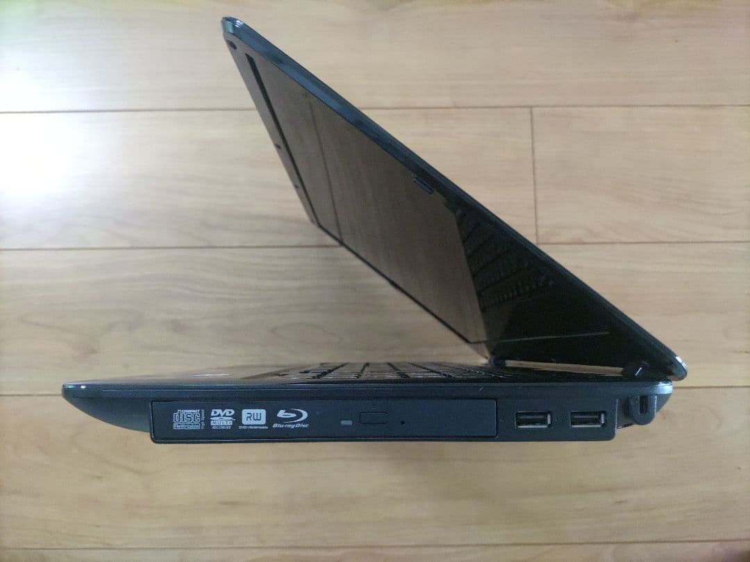 NEC LaVie LS550/D(値下げ不可)