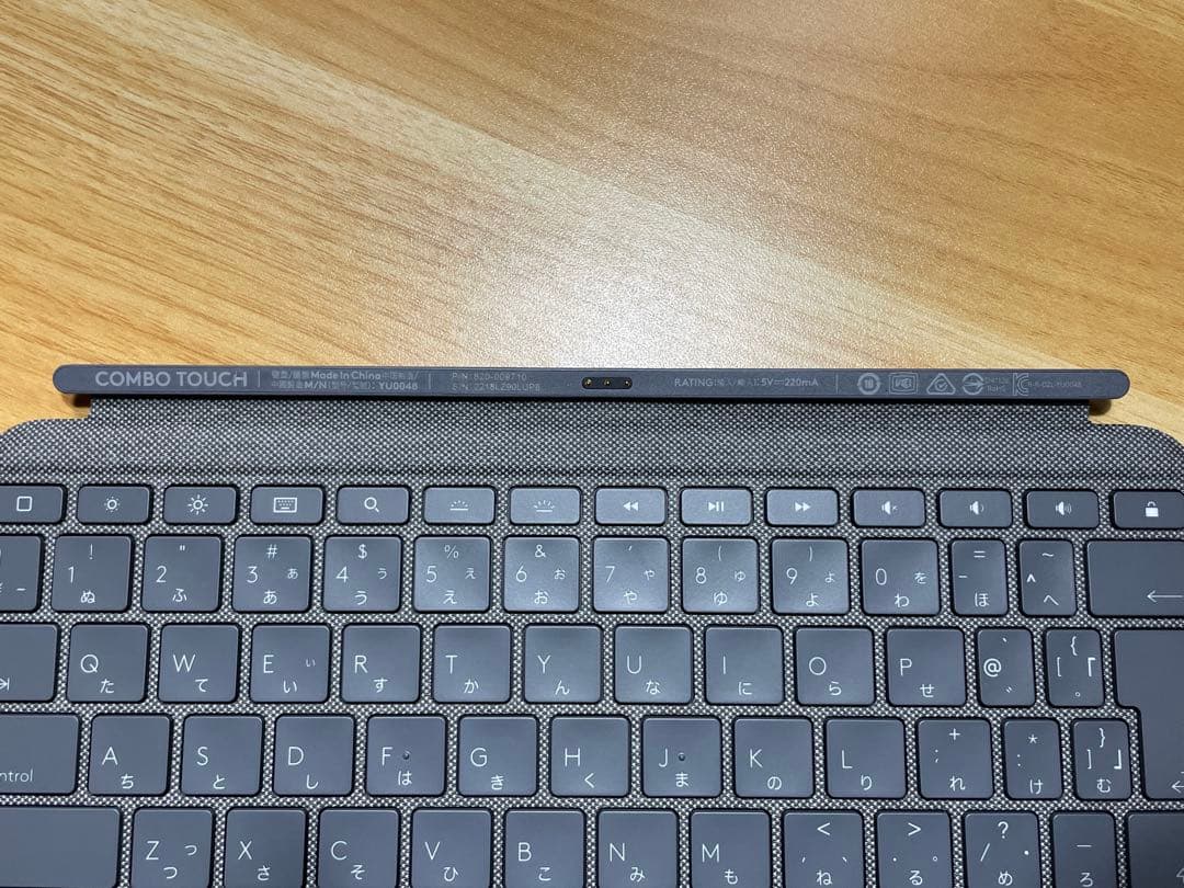 Logicool Combo Touch iPad Pro 11インチ用
