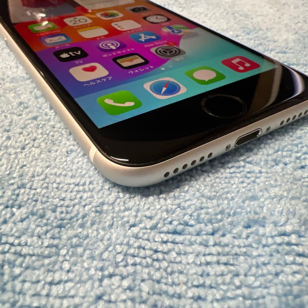 Apple iPhone SE2 第2世代 64GB SIMフリー